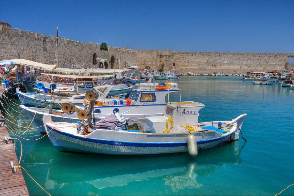 그리스 관광, 2024년 초에 기록적인 수준으로 급증할 전망
